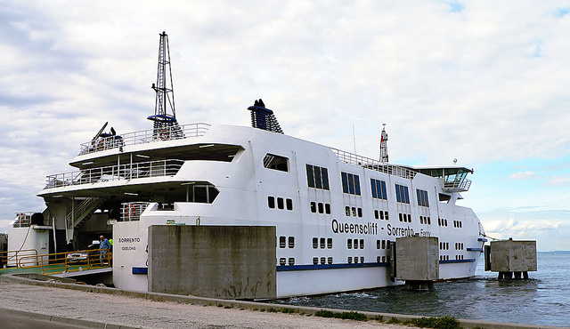 Sorrento Ferry