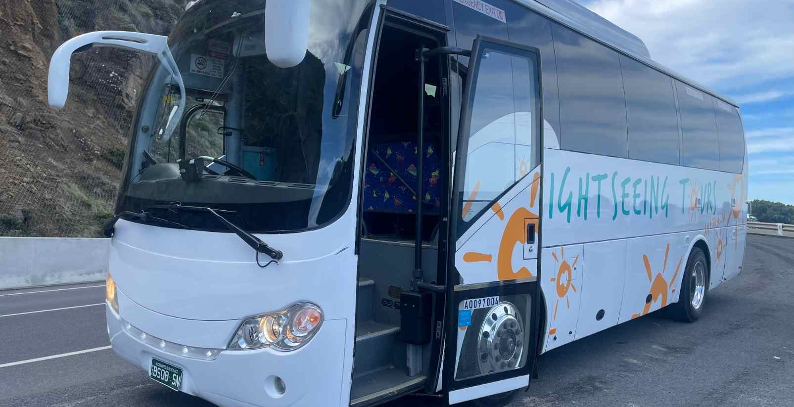 sightseeing tours australia bus